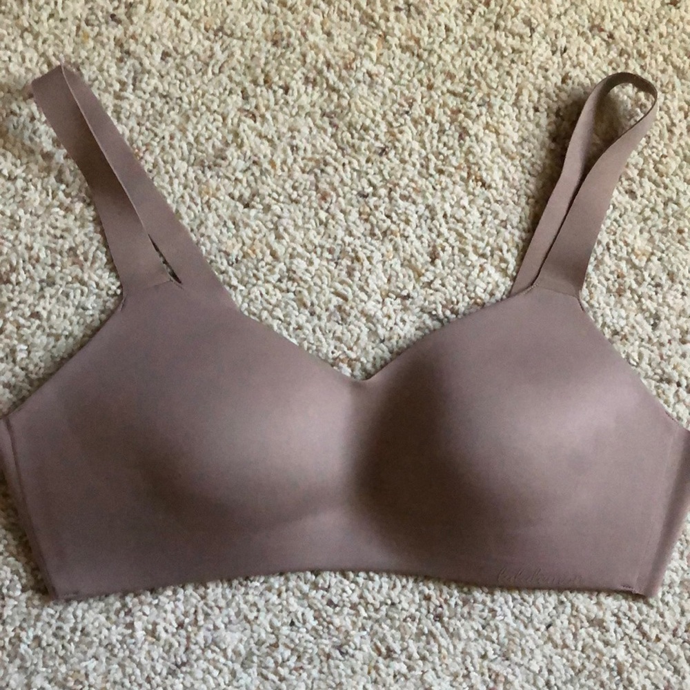 BNWT LULU Lemon Hold True Bra 36C Nude